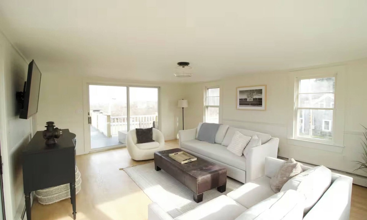 Block Island House | Windjammer House, Luxury 5 Bedroom w/Air Conditioning