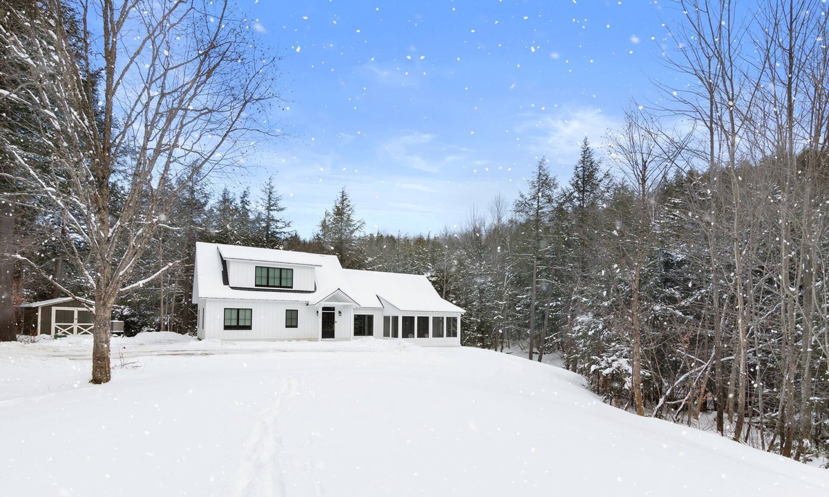 Morrisville House | Winter in Stowe! Modern Stream side Home