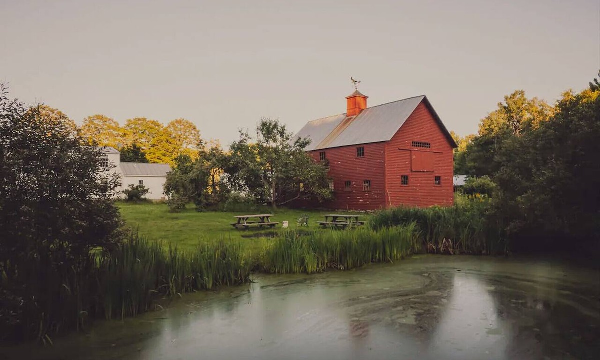 Barnard House | Winterfound Farm, Full Farmhouse & Barn for Groups