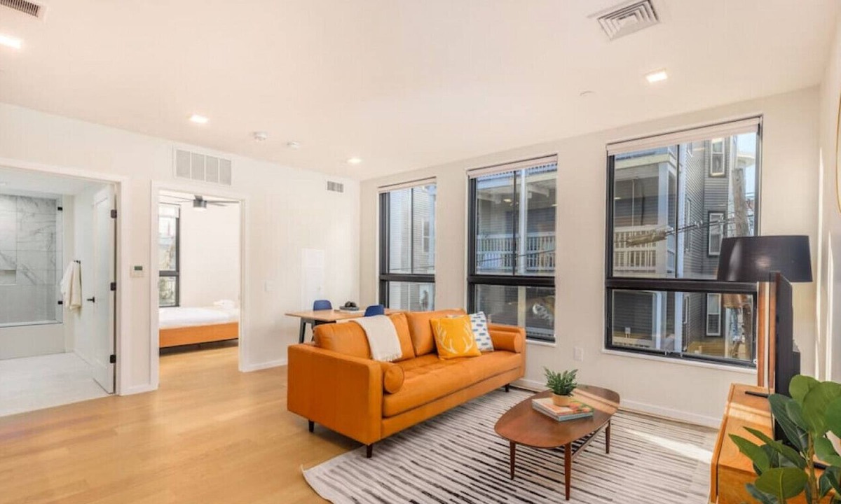 Mission Hill Apartment | Wonderful 1BR in Mission Hill!