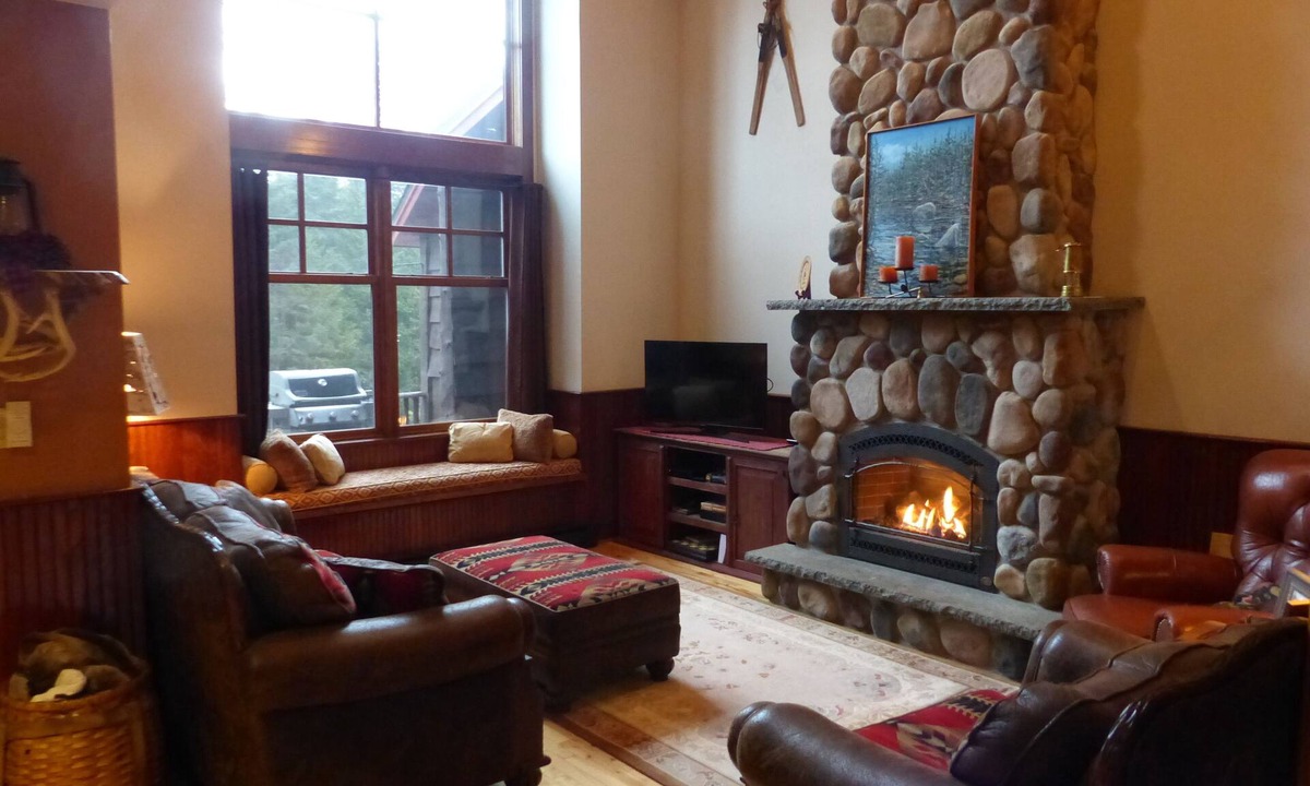 Lake Placid House | Wooded Townhome short walking distance to Horse Show Grounds!
