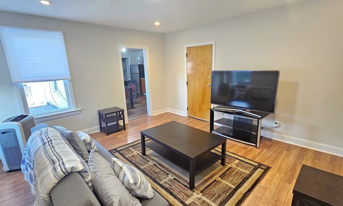 Harrison Apartment | Wordl CUP - Walk to PATH Easy NYC & MetLife Access Parking