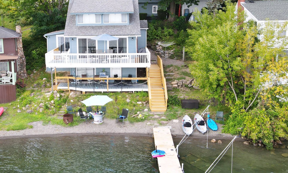 Town of Jerusalem Cottage | WOW! Newly Renovated Cottage on Keuka Lake. Perfect for a Vacation on the Water