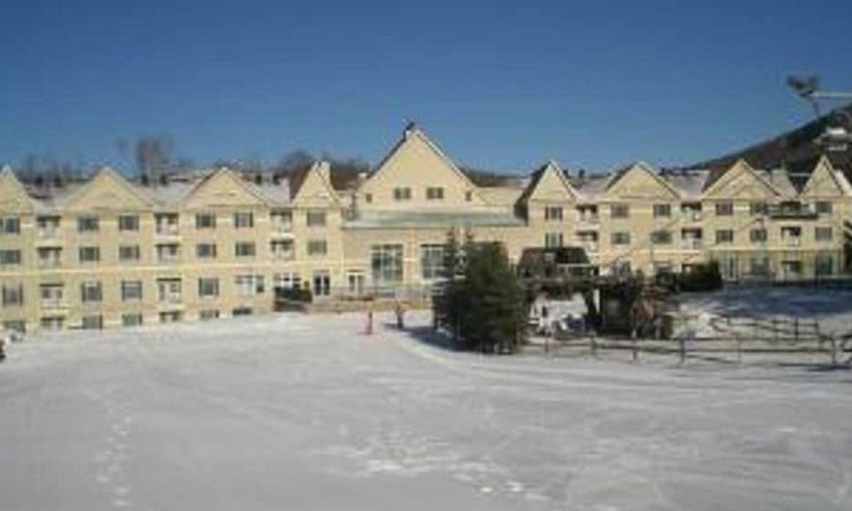 Hancock Resort | Wyndham Bentley Brook Resort@ Jiminy Peak Base