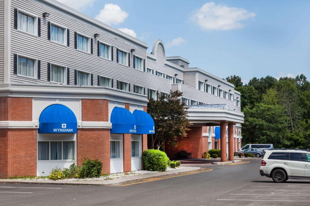 Southbury Hotel | Wyndham Southbury