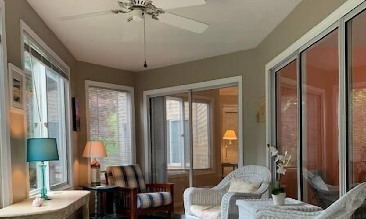 York Harbor Condo | Y103 - WR Fully furnished Condo just a mile or so away from I95