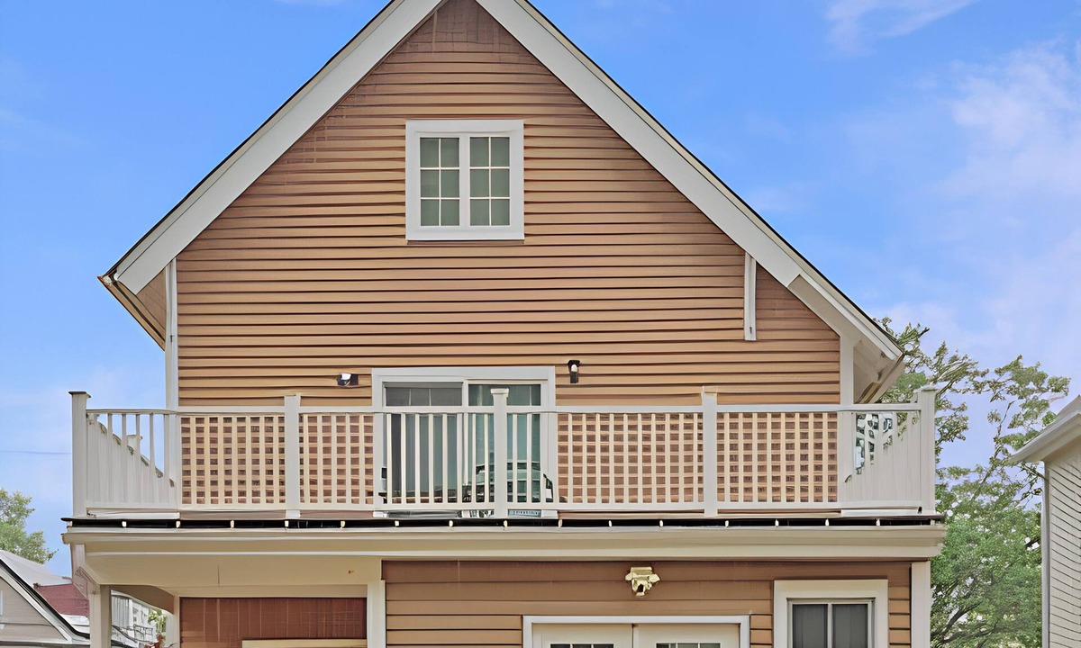 Beaver Hills House | Yale Living @ Carmel Street