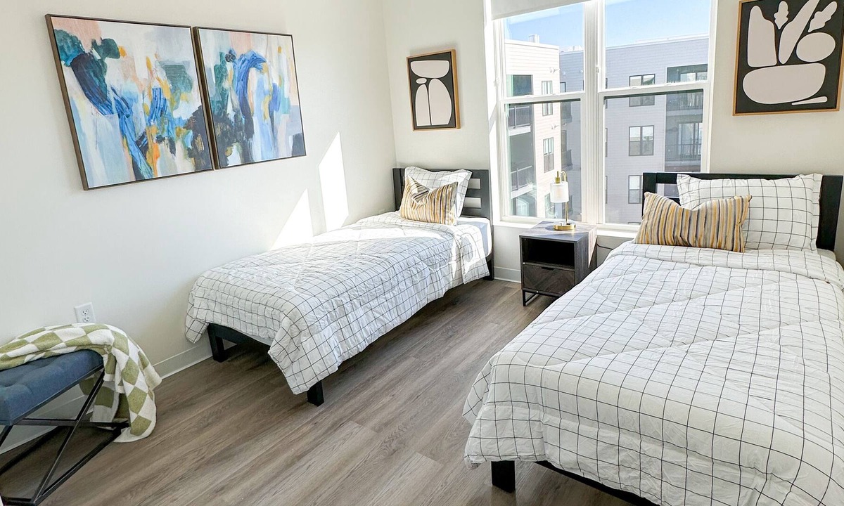 Mill River Apartment | Yale Luxury Apartment IG @Yalehousing