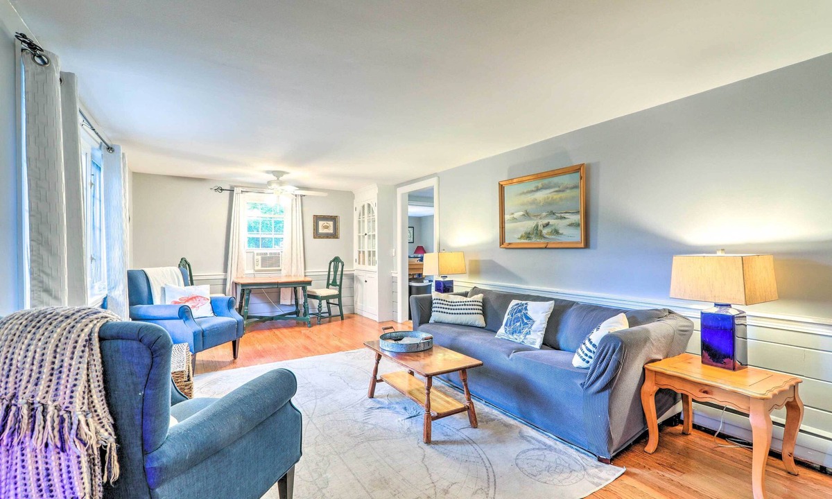 West Yarmouth Cottage | Yarmouth Cottage w/Grill & Yard, Walk to Beach