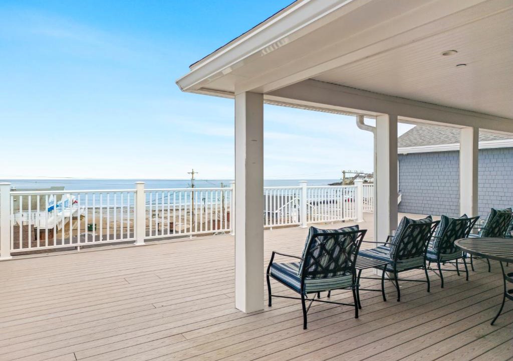 York Beach Apartment | York Beach Residence Club by Coolvacay
