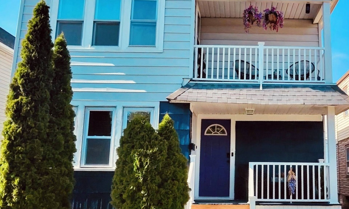 Kenmore Apartment | YOURCozy 3-bedroom Kenmore Retreat/located near Niagara Falls,safe/comfort/clean