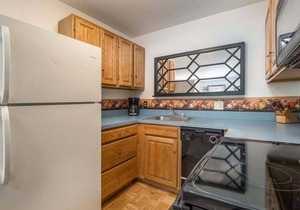 Brookside I B-406 - Sunday River Slopeside Condominium