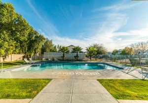 Coolidge Modern Studio right next to pool and amenities in Coolidge