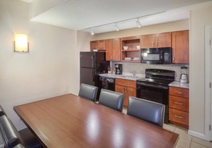 Newport July 4th 2br Long-wharf Rental