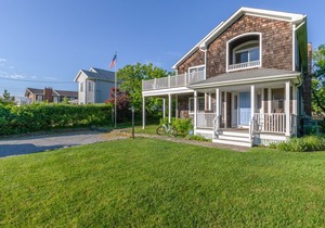 Quintessential Montauk Beach House, Avail Fall 2020, Short/Long Term