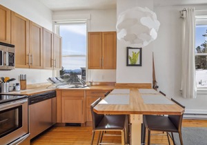 Suite 2- Not Pet Friendly