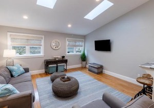The Newport Lofts - 359 Thames Street