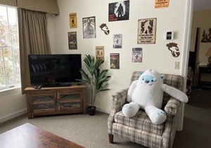 Unique Yeti-Theme Ski On Off Suite Jiminy-Sleeps 4 in Hancock