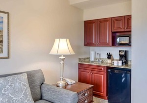 Wyndham Bay Voyage Inn | 1BR/1BA Queen Suite