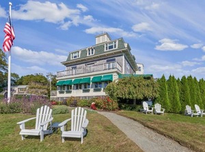 Cw Bay Voyage Inn | Jamestown