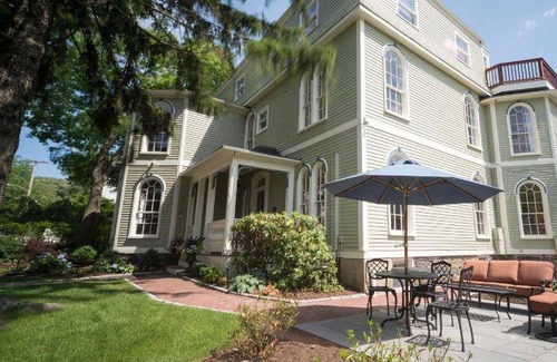 Historic Hill House | 14 m² Motel ∙ 3 guests