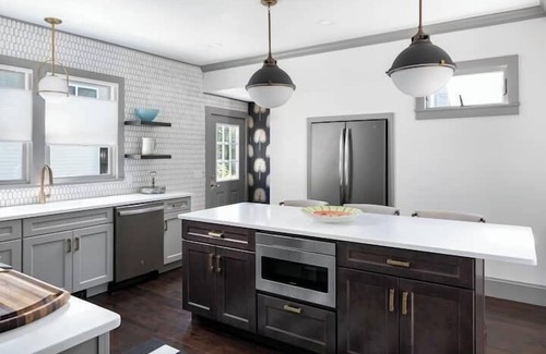 Fifth Ward House | Coastal Victorian