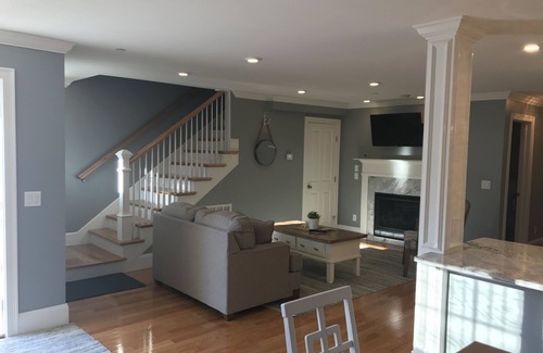 Yachting Village Condo | Luxury Thames St condo- Superior 2 Bdrm/2 Bath free parking