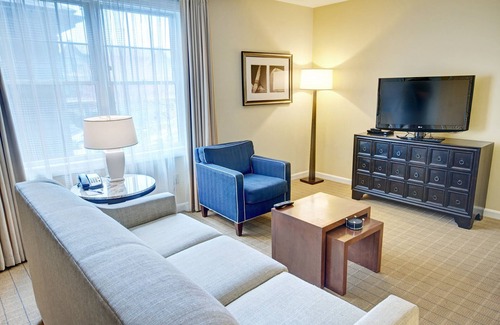 The Point Resort | Waterfront 2BR Deluxe w/ Fishing, Sailing, Croquet