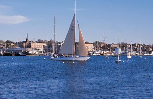 Yachting Village Resort | Wyndham Inn on the Harbor