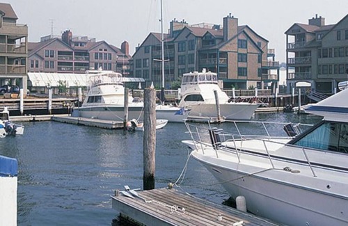 Yachting Village Resort | Wyndham Inn on the Harbor
