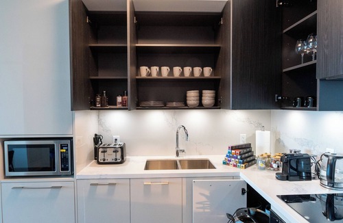 Unionville Apartment | 万锦市中心豪华景观公寓3房2.5卫2parking