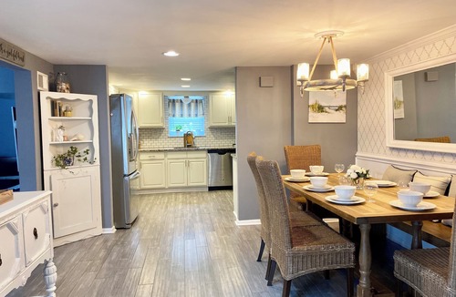 Lake Como House | 0.5 mile to beach 5 Belmar Badges included. Dog Friendly. Easy parking