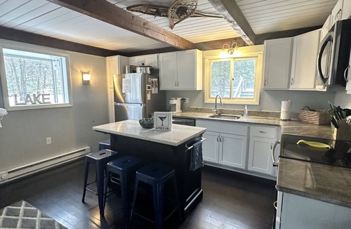 Gilford Ski Chalet | 1.5 miles to Gunstock. Great for larger groups or multiple families