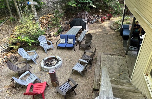 Gilford Ski Chalet | 1.5 miles to Gunstock. Great for larger groups or multiple families