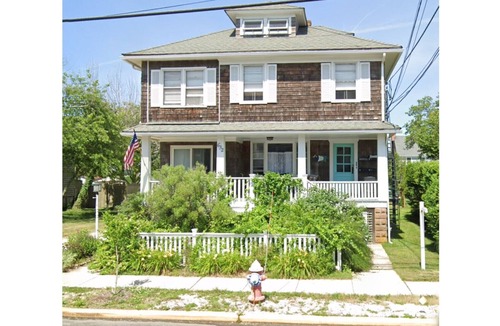 Avon Apartment | 1-bedroom apartment with AC in Bay Head