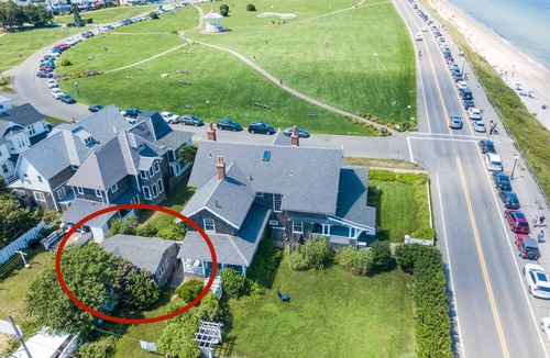 Oak Bluffs Cottage | 1-Bedroom cottage, 200ft from the beach