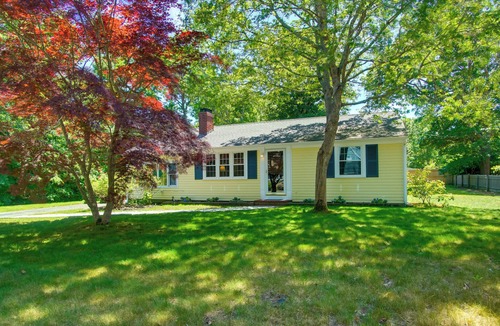 West Yarmouth House | < 1 Mi to Beaches: Cape Cod Bungalow w/Fire Pit!