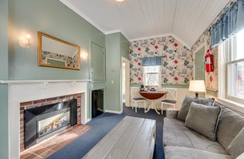 Jackson House | 1 Mi to Black Mountain: Home w/Hot Tub Access