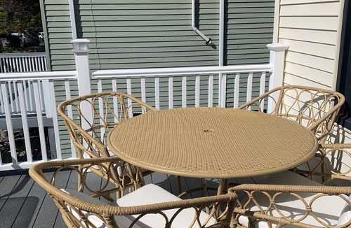 Chelsea House | 10 min to Boston and near airport w/free parking