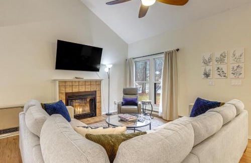 Malta House | 11 Miles to Saratoga Race Course: Upstate Retreat!