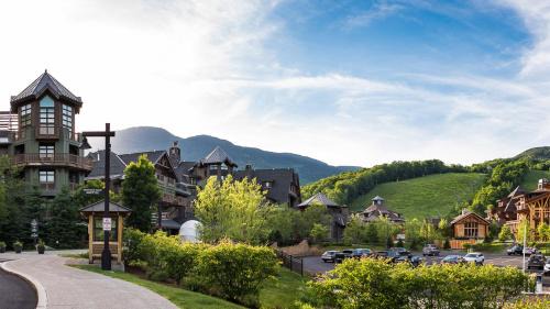 Stowe Area Resort | 1434 - Studio - Spruce Peak Lodge - Stowe Mt Resort - Ski in Ski out - Sleeps 4