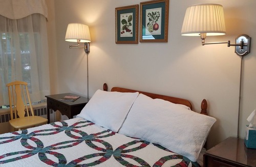 Stowe Village Historic District Hotel | 1860 House Inn and Vacation Rental Home