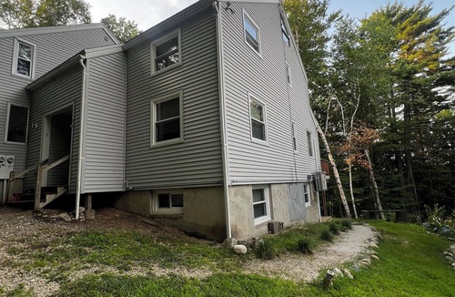 Bridgton Condo | 1BR apartment next to the Pleasant Mountain with waterfront access