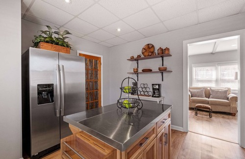 Manchester Apartment | 1st Flr 1 Bed 1 Ba Furnished-Pet Friendly