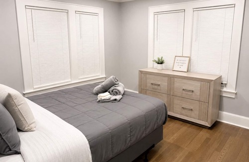 Norwalk Apartment | 2-bedroom apartmet No cleaning Fee