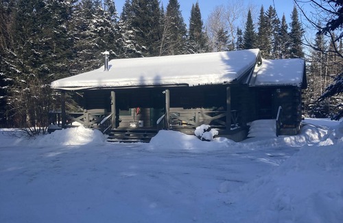 Pittsburg Cabin | 2 bedroom cabin located at its own location