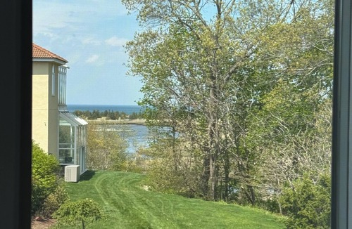 Minot Apartment | 2 Bedroom Guesthouse Near Picturesque Cohasset Harbor