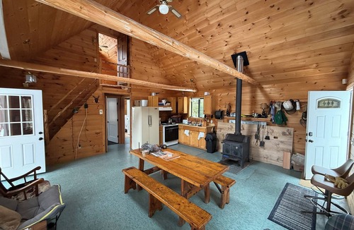 Bryant Pond House | 2-bedroom house in peaceful Woodstock perfect for relaxing getaway