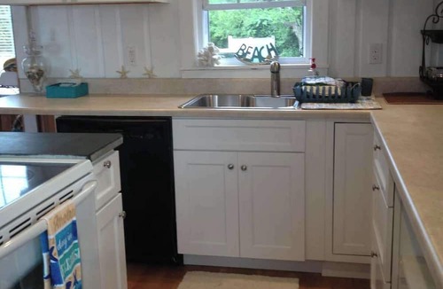 West Dennis House | 2 Bedroom House on the Water!