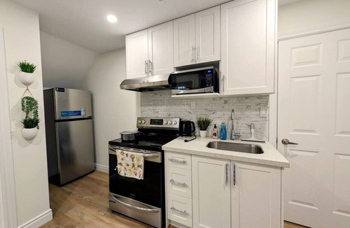 Markham Apartment | 2 Bedroom private Basement apartment
